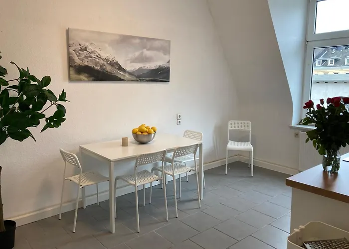 Appartement Cosy, New Furniture, 10min Walk To Train Station Wuppertal